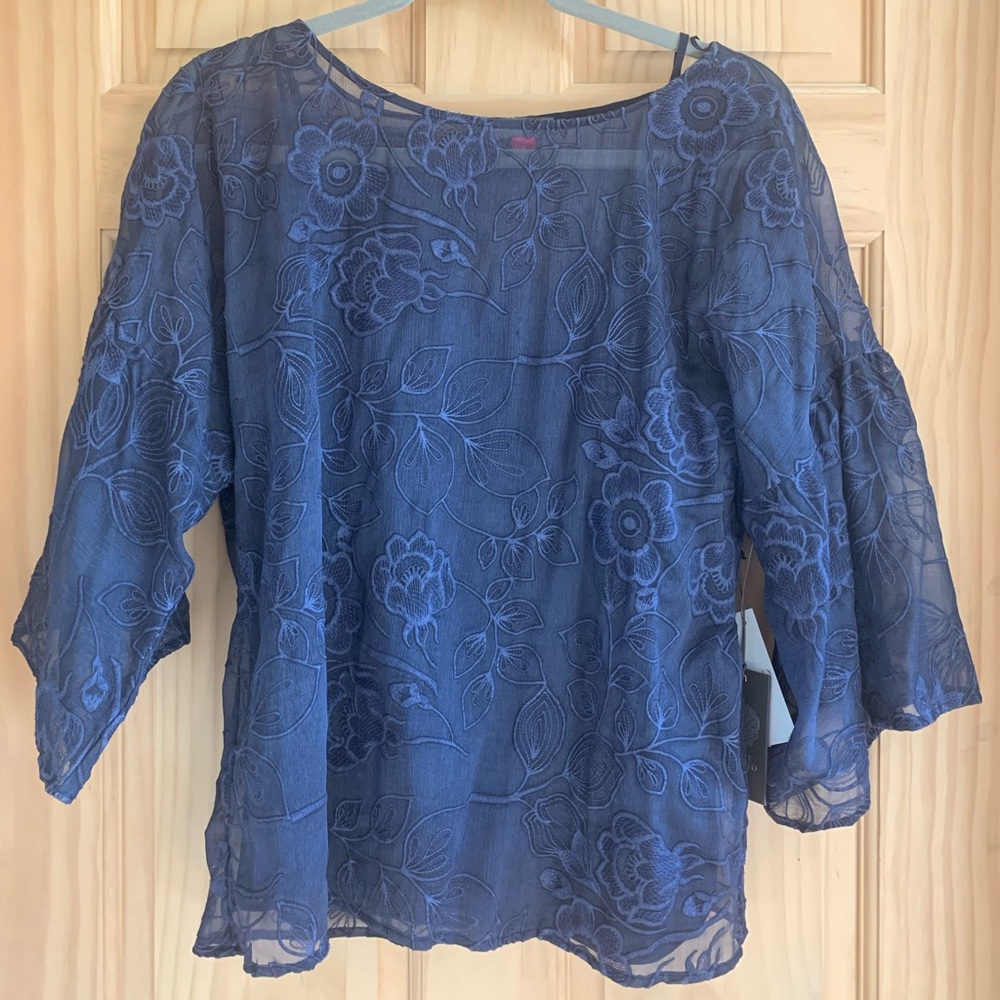 Vince Camuto, Small sheer shirt with camisole